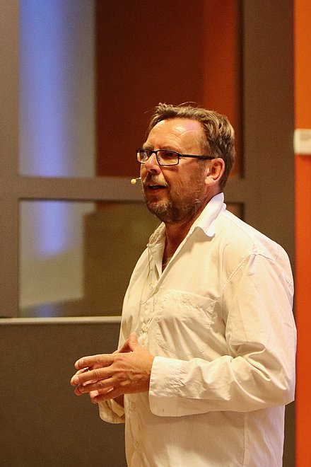Lesung & Storytelling mit Bestsellerautor Udo Schroeter in der KLVHS Oesede